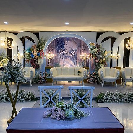 Utc Hotel Semarang Ngoại thất bức ảnh