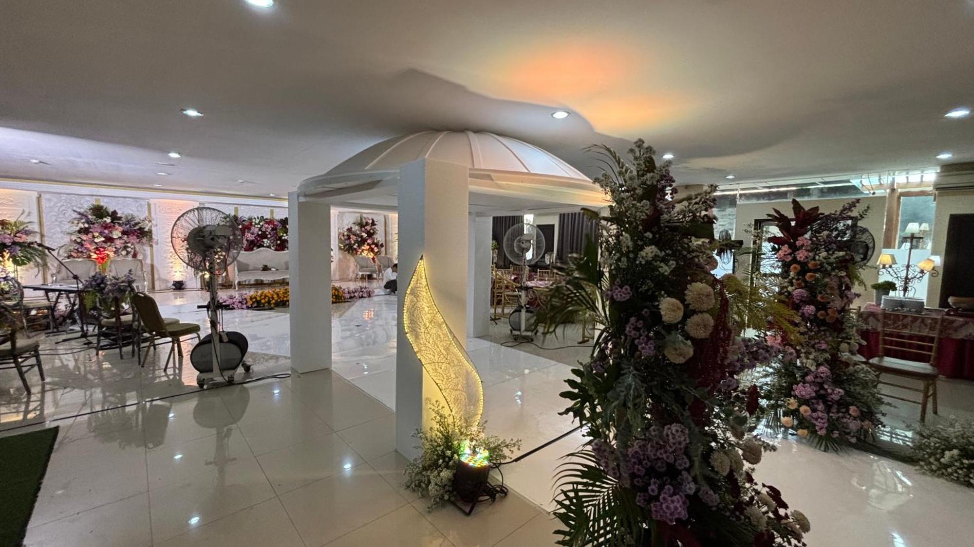 Utc Hotel Semarang Ngoại thất bức ảnh