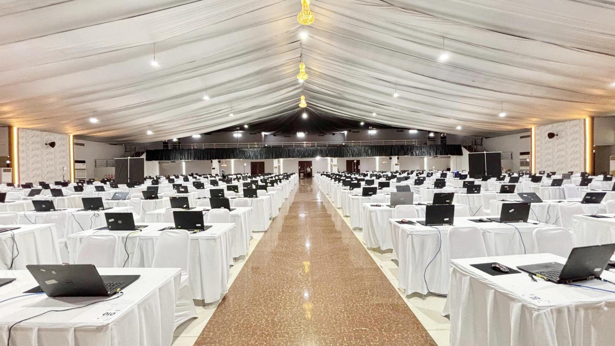 Utc Hotel Semarang Ngoại thất bức ảnh